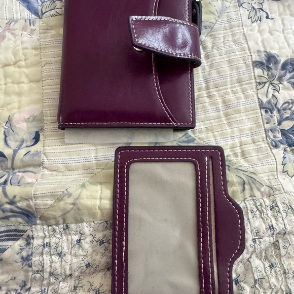Elegant Purple Women's Wallet - FUNTOR - Picture 4 of 13